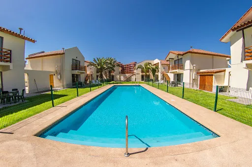 Cabañas Agua Marina 2500 en Elqui