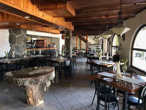Harris Hotel & Restaurante en Panguipulli