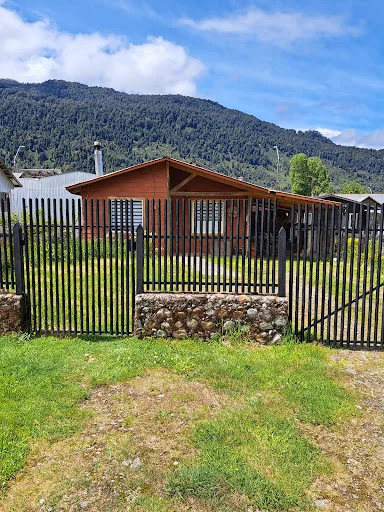 Hostal y Cabañas Robinson en Aysén