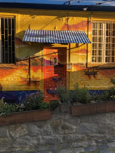 The Yellow House en Valparaíso
