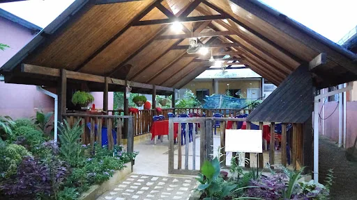 Hotel Lavoragine en Mitu, Colombia
