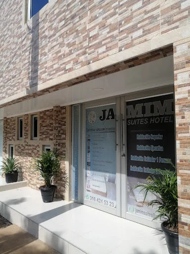 Jamim Suites Hotel en El Paso, Colombia