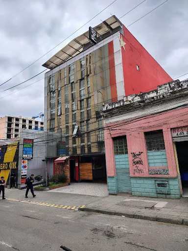 Motel Chapinero Piramides De Cristal en Bogota, Colombia