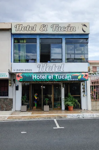Café Hotel Tucán en Alajuela, Costa Rica