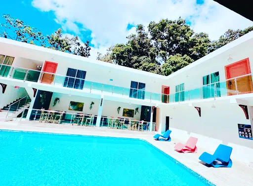 El Paso. Hotel-restaurant en Los Hidalgos, República Dominicana