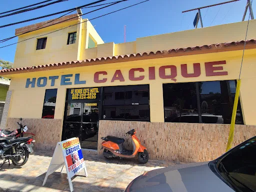 Hotel El Cacique en Santa Cruz de Barahona, República Dominicana