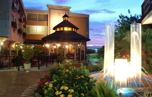 Hotel Platino en Santiago de los Caballeros, República Dominicana