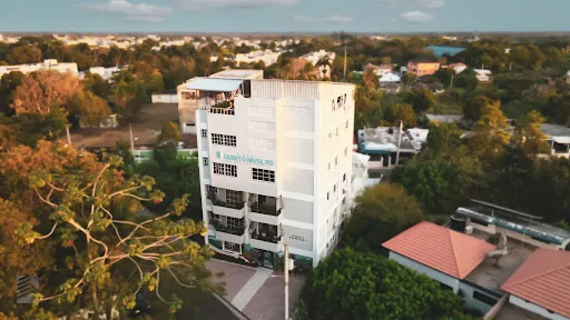 Hotel Quinto Nivel Rd en Salcedo, República Dominicana