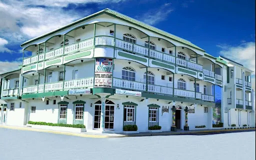 Hotel Restaurante Sinai en Nagua, República Dominicana