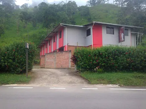 Caricias Motel en Yantzaza, Ecuador