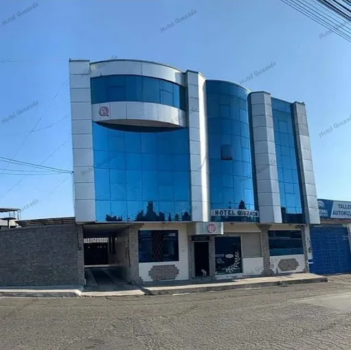 Hotel Quezada Hermanos en Santo Domingo de los Colorados, Ecuador
