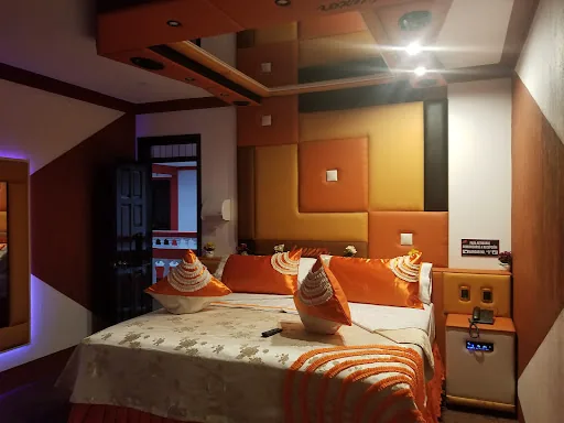 Auto Hotel Luxor en Olintepeque, Guatemala