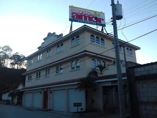 Autohotel Secreto De Amor en Huehuetenango, Guatemala
