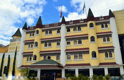 Castillo De Los Altos Hotel Y Restaurante en Almolonga, Guatemala