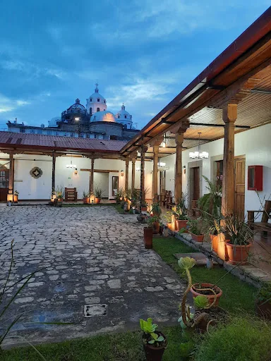 Hotel Luna Vela Las Cupulas en Quetzaltenango, Guatemala