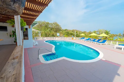 Turquoise Bay Dive & Beach Resort en French Harbor, Honduras