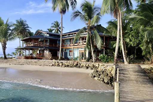 Bocas Beachfront Lodge "Bbl" en Bocas del Toro, Panamá