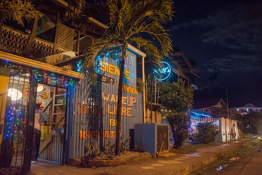 Cliff's Hostel en Bocas del Toro, Panamá