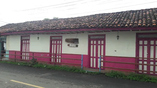 Hostal La Saloma en Los Santos, Panamá