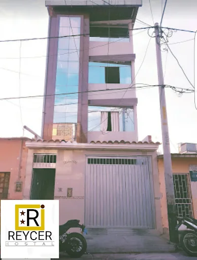 Reycer Hostal en Piura, Perú
