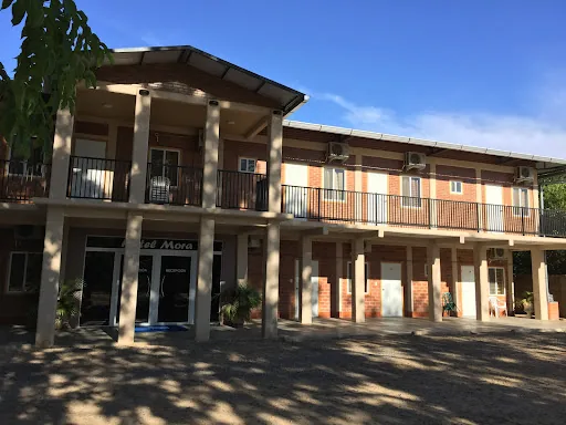 Hotel Mora en Colonia Menno, Paraguay