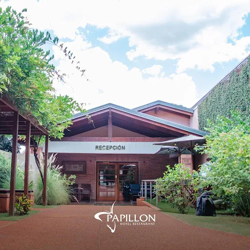 Nobile Hotel Papillon - Restaurant Papillon en Bella Vista, Paraguay