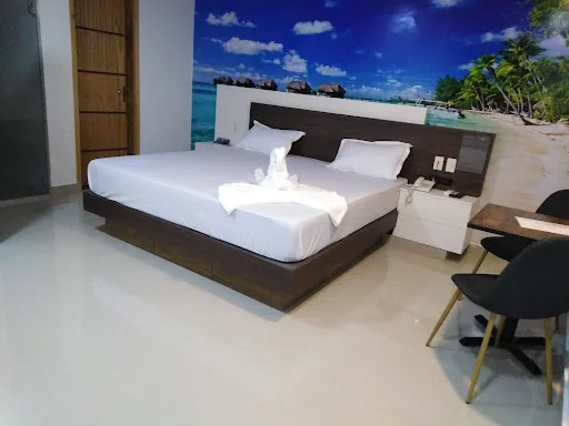 Pausa Motel Concept en Colonia Mariano Roque Alonso, Paraguay