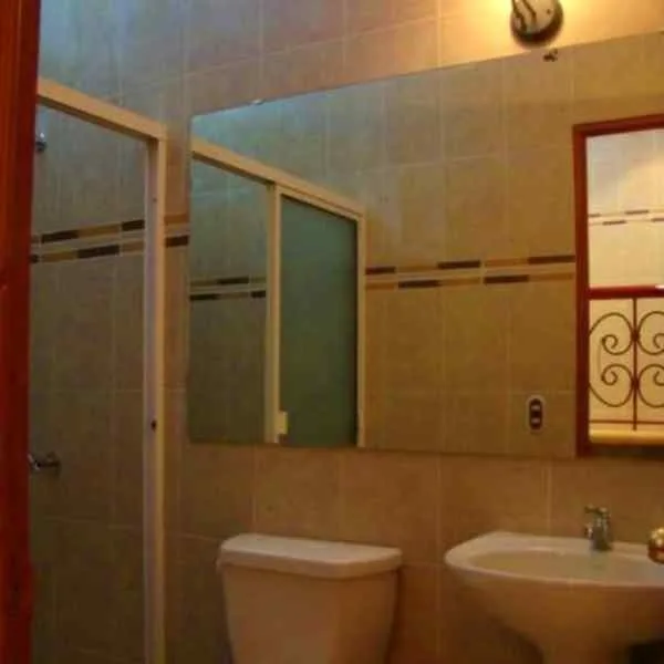 Auto Hotel Masferrer interiores