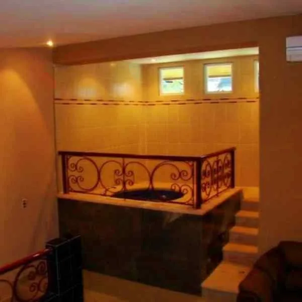 Auto Hotel Masferrer suite