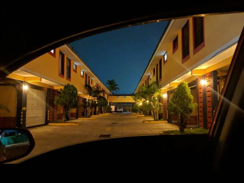 Auto Hotel Palace cama