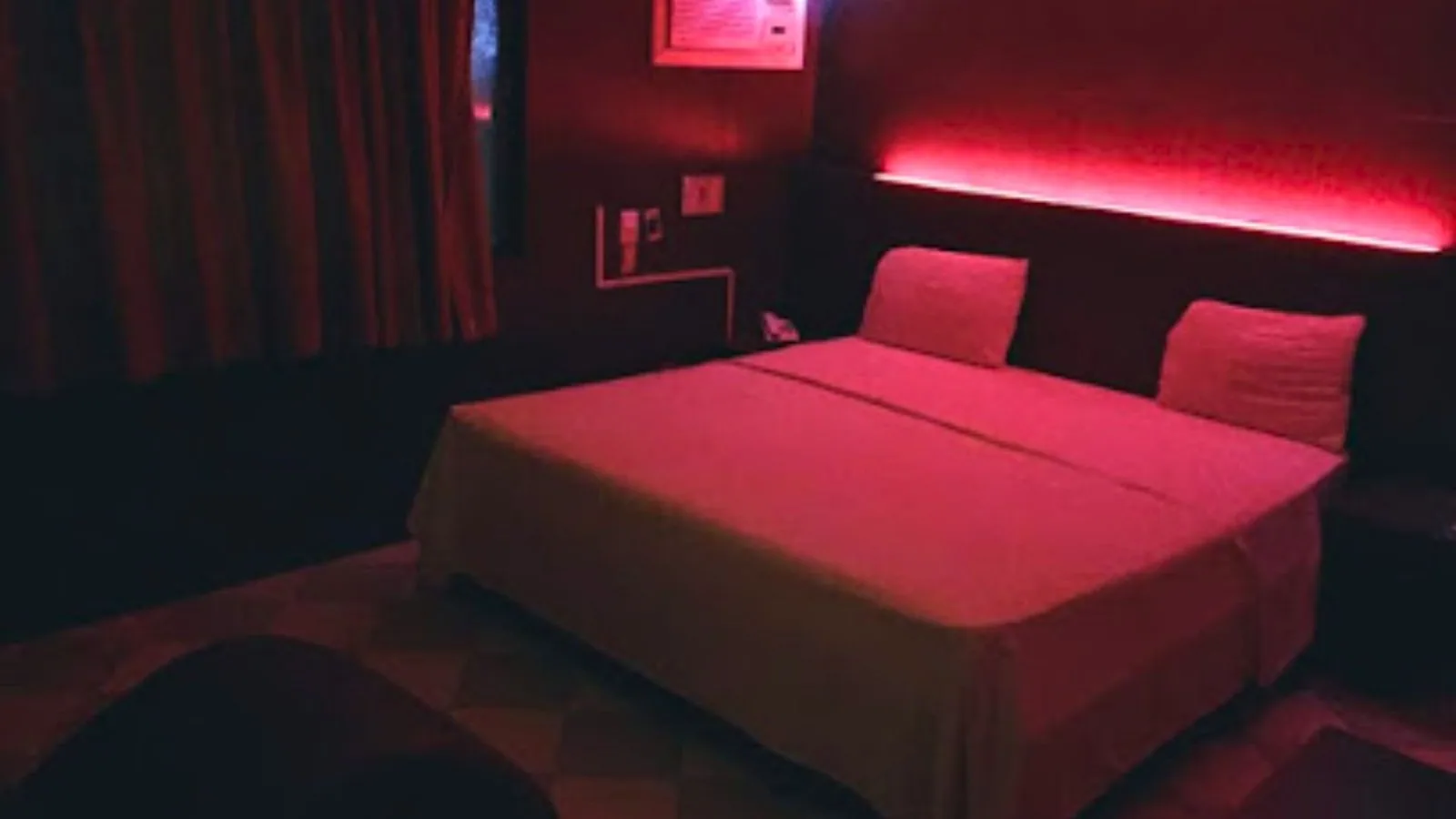 Motel Krack, San Miguel