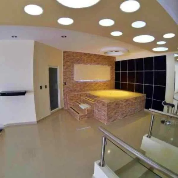 Pradera Auto Hotel baño