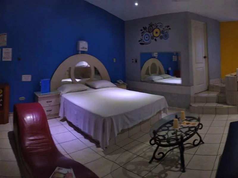 Auto Hotel Riviera cama