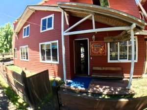 Gecko Hostel, Cautín