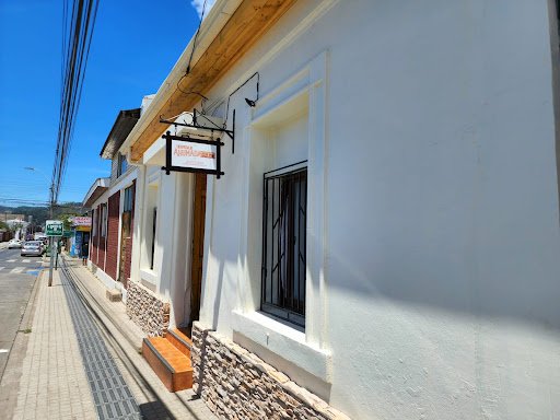 Hospedaje Ahumada, Constitucion