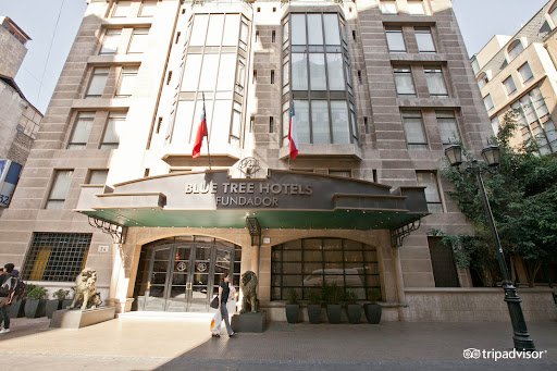 Hotel Fundador, Centro