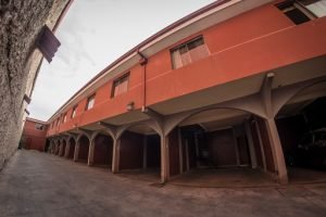 Motel Tropical, Las Condes