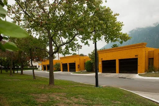 Mansion Motel | Monterrey